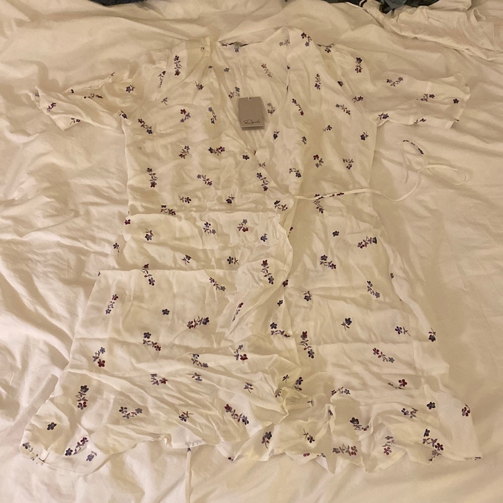 Rails white dress with floral accents size large
